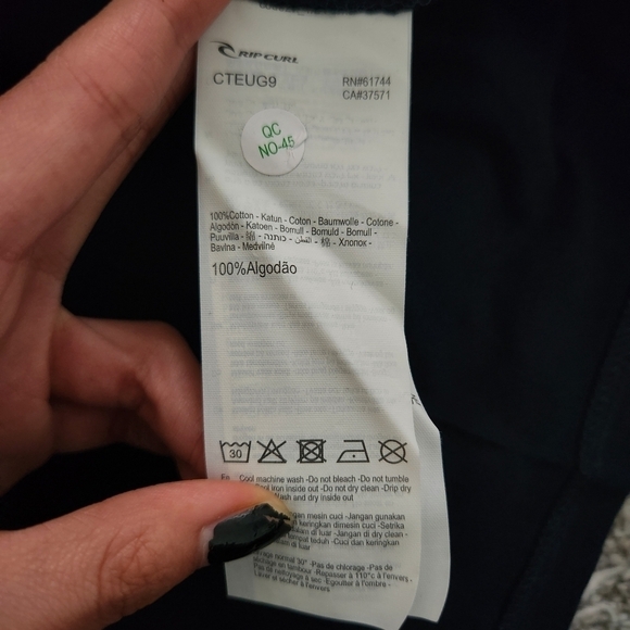 Rip Curl Standard Fit Big Mumma Icon Tee. Size 2XL. New. - Picture 7 of 8